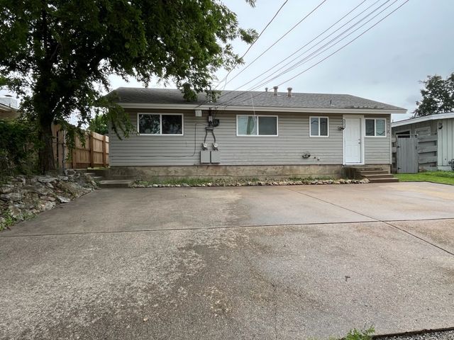 4814 Lovell Avenue, Fort Worth, TX 76107