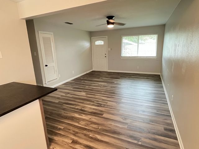 4814 Lovell Avenue, Fort Worth, TX 76107