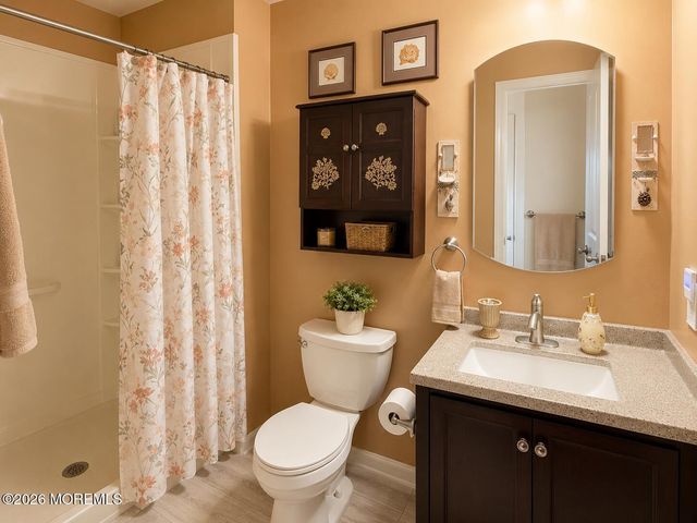 32 Peachstone Road, Howell, NJ 07731