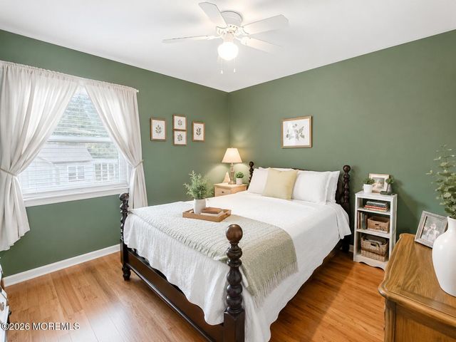 32 Peachstone Road, Howell, NJ 07731