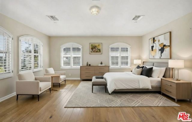 1284 Lago Vista Drive, Beverly Hills, CA 90210