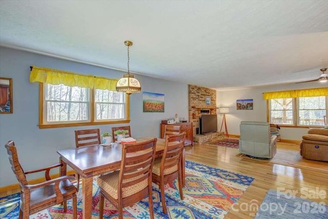 972 Harper Road, Hendersonville, NC 28792