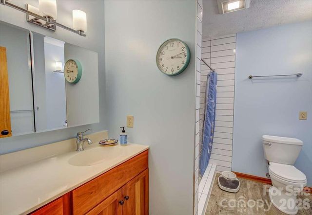 972 Harper Road, Hendersonville, NC 28792