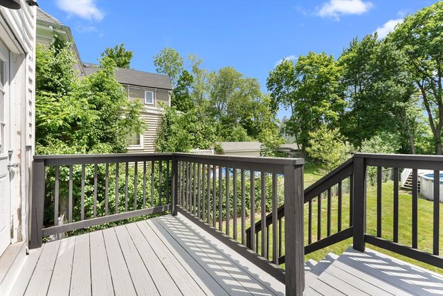 46 Ash St, Brockton, MA 02301
