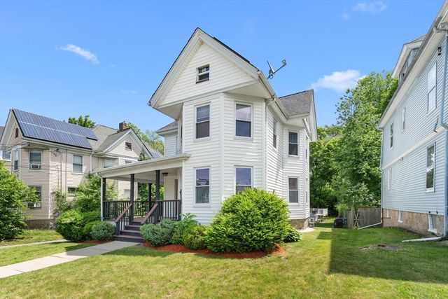 46 Ash St, Brockton, MA 02301