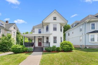 46 Ash St, Brockton, MA 02301
