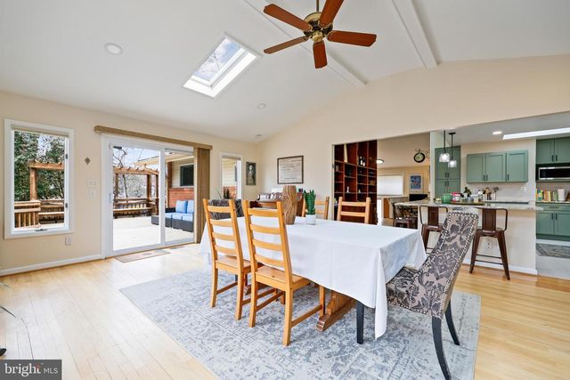 11403 FAIROAK DR, Silver Spring, MD 20902