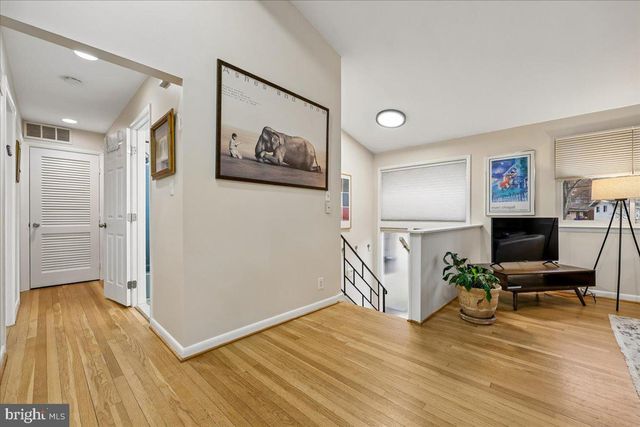 11403 FAIROAK DR, Silver Spring, MD 20902