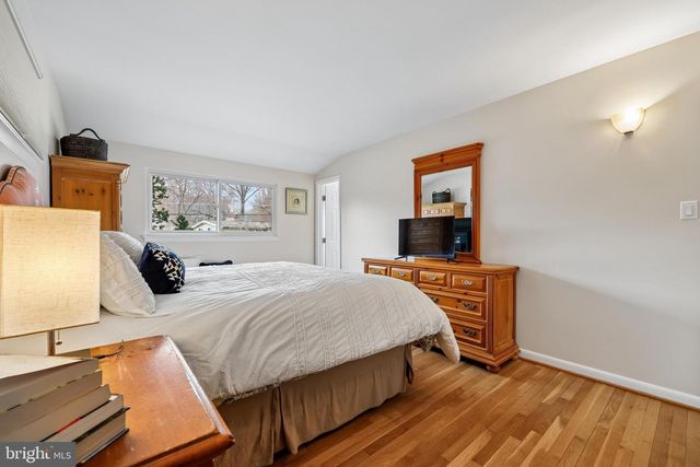 11403 FAIROAK DR, Silver Spring, MD 20902