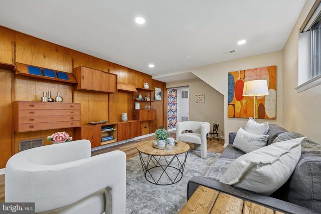 11403 FAIROAK DR, Silver Spring, MD 20902