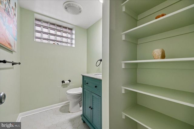 11403 FAIROAK DR, Silver Spring, MD 20902