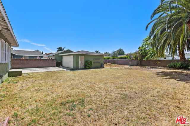 10917 S Osage Avenue, Inglewood, CA 90304
