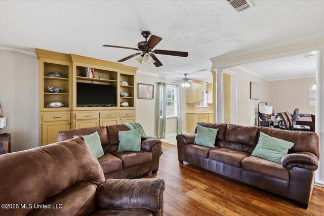 2805 Pine Circle Drive, Pearl, MS 39208