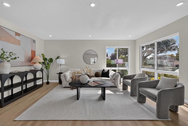 2487 Fernwood Avenue, San Jose, CA 95128