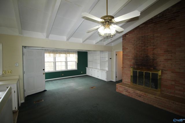 1707 Mountainbrook Drive SE, Huntsville, AL 35801