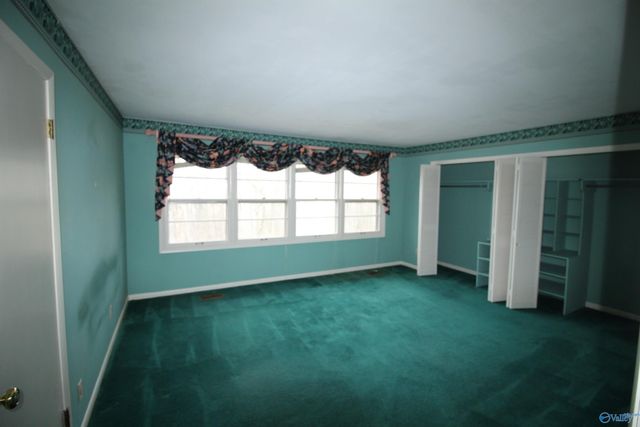 1707 Mountainbrook Drive SE, Huntsville, AL 35801