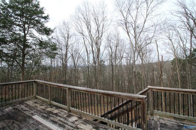 1707 Mountainbrook Drive SE, Huntsville, AL 35801