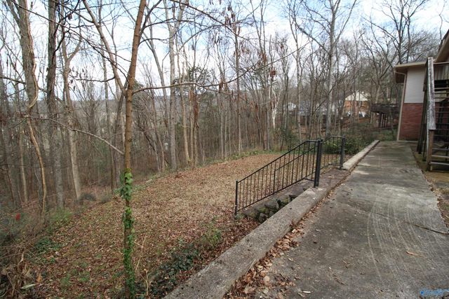 1707 Mountainbrook Drive SE, Huntsville, AL 35801