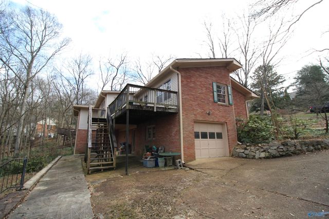 1707 Mountainbrook Drive SE, Huntsville, AL 35801