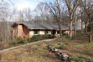 1707 Mountainbrook Drive SE, Huntsville, AL 35801