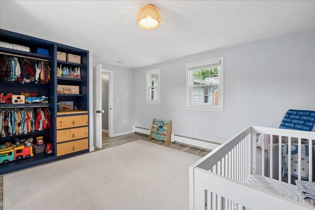 4 Sprucewood Avenue, Nashua, NH 03062