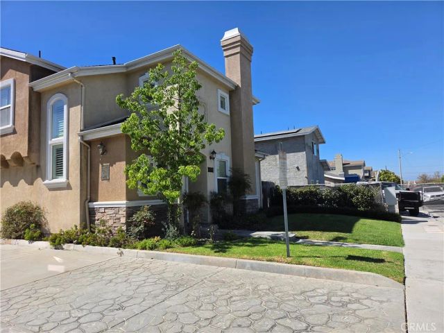 8699 Belmont, Cypress, CA 90630