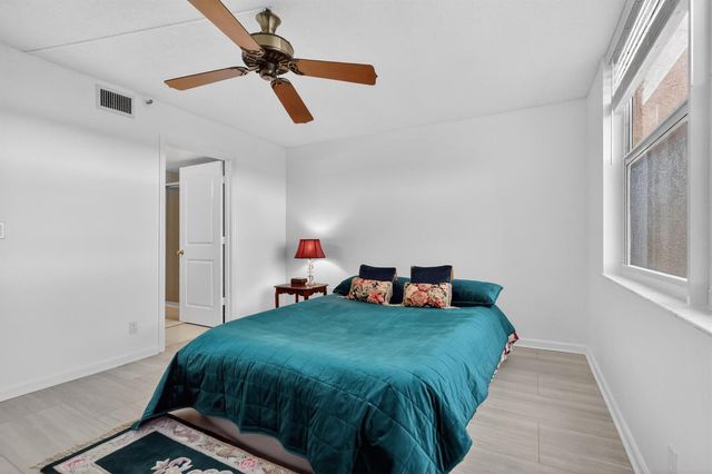14575 Bonaire Boulevard 605, Delray Beach, FL 33446