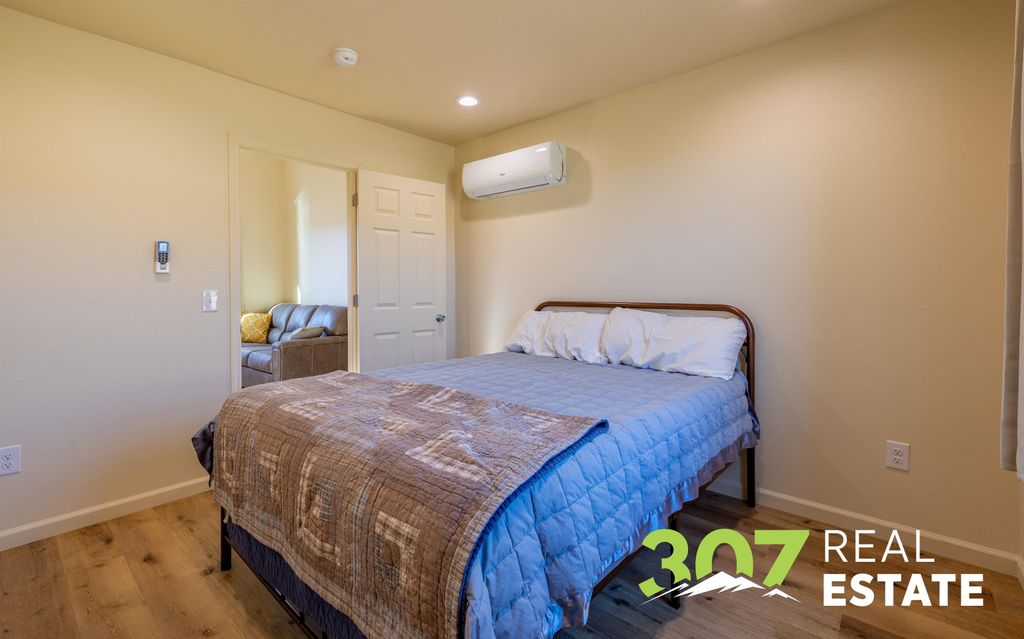 3256 North Fork Hwy, Cody, WY 82414 photo 12