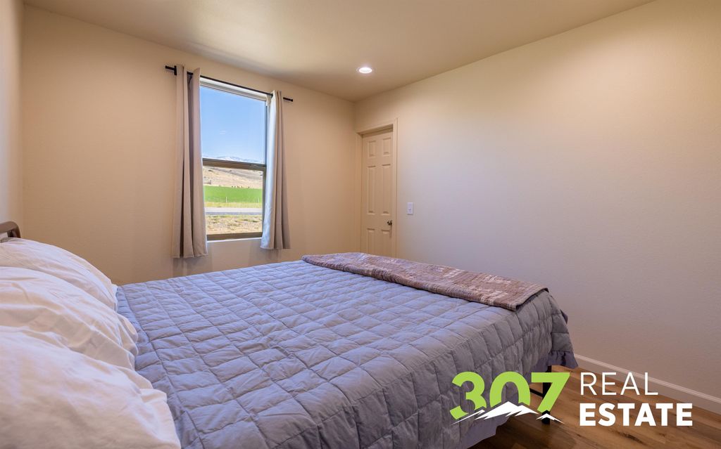 3256 North Fork Hwy, Cody, WY 82414 photo 13