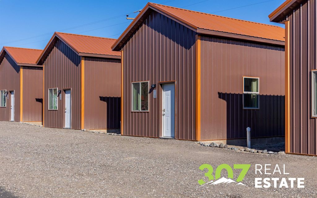 3256 North Fork Hwy, Cody, WY 82414 photo 16