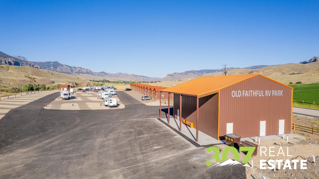 3256 North Fork Hwy, Cody, WY 82414 photo 21