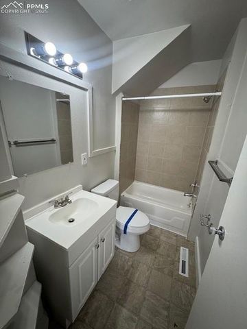 1012 N Wahsatch Avenue, Colorado Springs, CO 80903