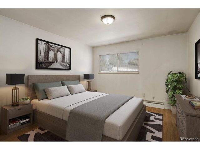 1638 Chester St, Aurora, CO 80010