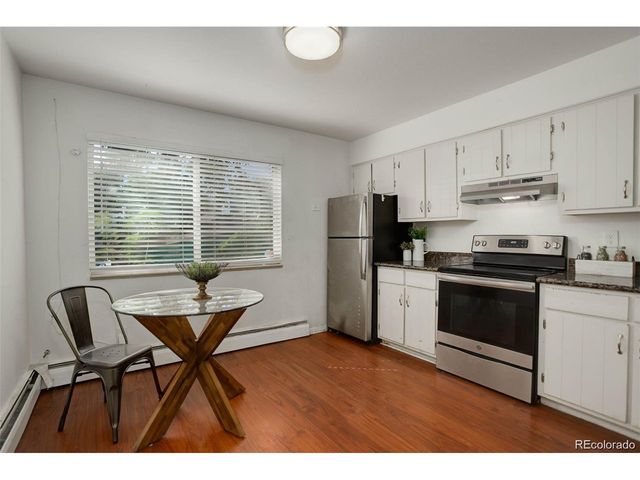 1638 Chester St, Aurora, CO 80010