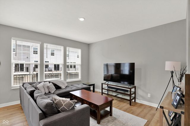 13807 Boiler Place, Carmel, IN 46032