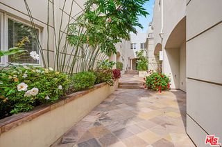 1217 Yale Street 103, Santa Monica, CA 90404