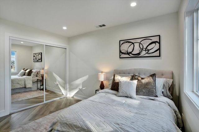 2233 W Hedding Street, San Jose, CA 95128