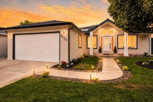 2233 W Hedding Street, San Jose, CA 95128