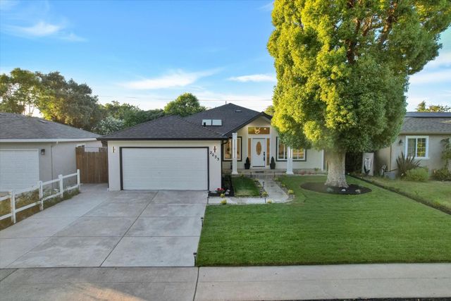 2233 W Hedding Street, San Jose, CA 95128