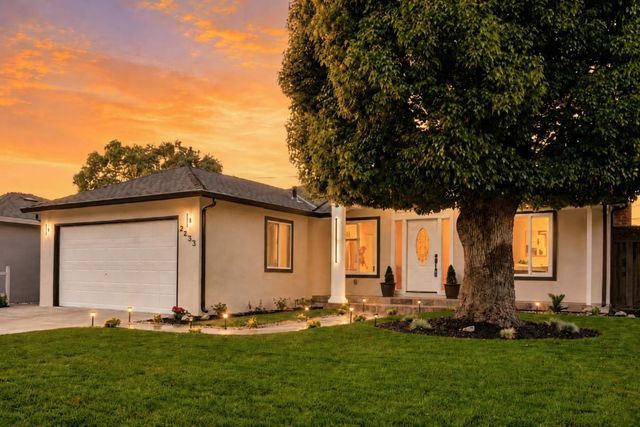 2233 W Hedding Street, San Jose, CA 95128