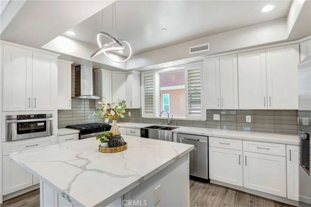 221 S New A, Monterey Park, CA 91755
