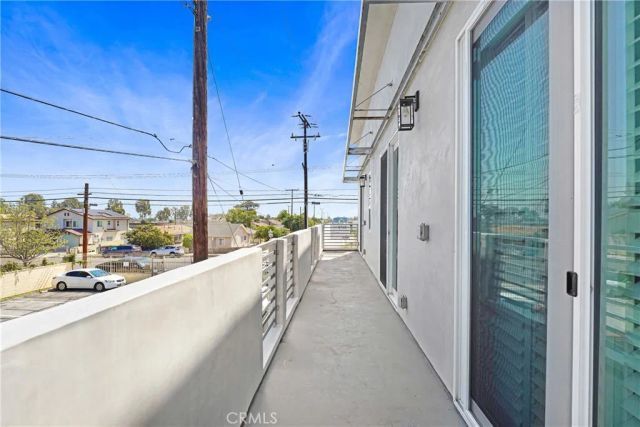 221 S New A, Monterey Park, CA 91755