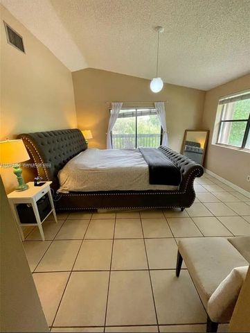 4825 SW 149th Court 18B, Miami, FL 33185