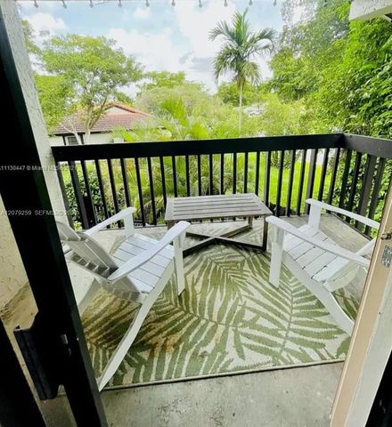 4825 SW 149th Court 18B, Miami, FL 33185