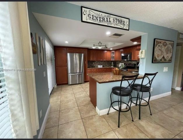 4825 SW 149th Court 18B, Miami, FL 33185