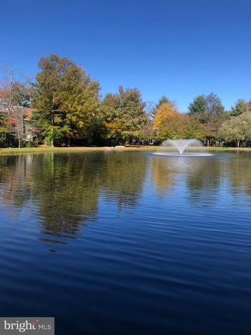 390 SNOW RIDGE CIR, Lake Harmony, PA 18624