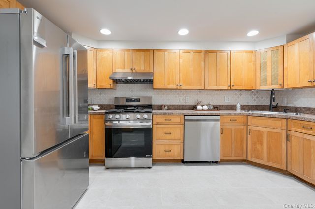 35 Brook Street, Croton-on-hudson, NY 10520