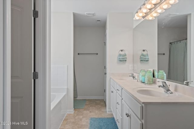 9289 Cassadine Court, Leland, NC 28451