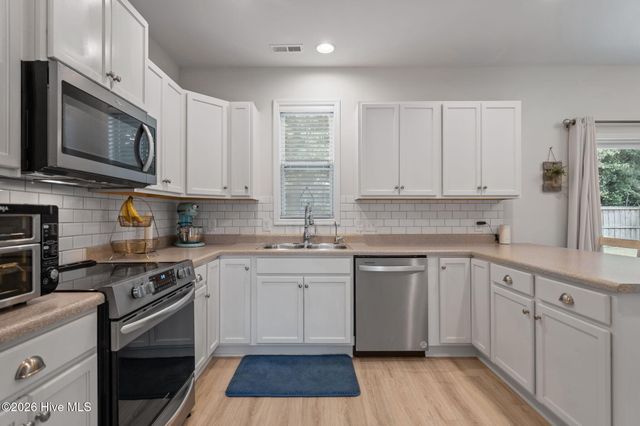 9289 Cassadine Court, Leland, NC 28451