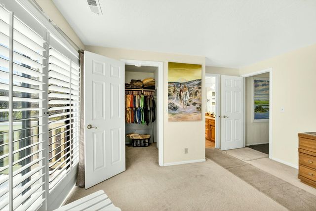 1082 La Loma Drive, Medford, OR 97504